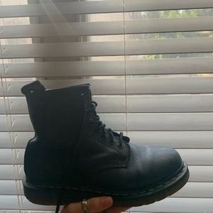 DOC MARTENS !!!